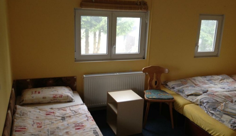 Boží chalupa Boží Dar - Třílůžkový pokoj